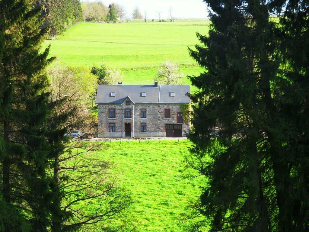 Lin-La-Bedin Villa วีแยลซาลม์ ภายนอก รูปภาพ